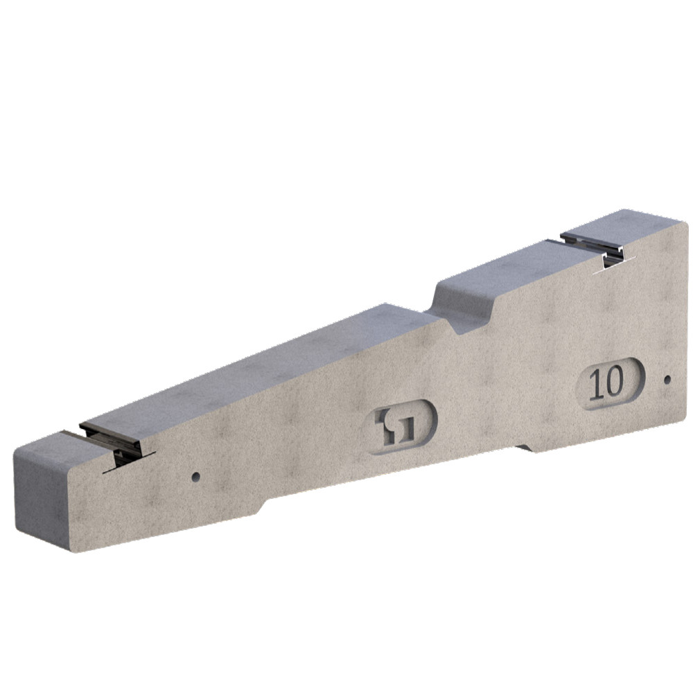 Zavorra in cemento con profilo FVP integrato per fissaggio pannelli su tetto piano con inclinazione 10°